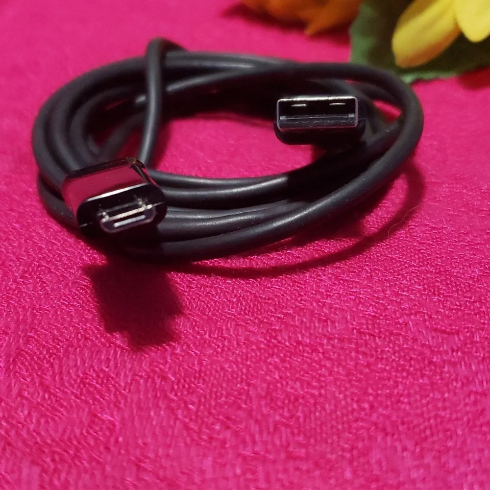 Micro USB-b to USB charger, black, 60